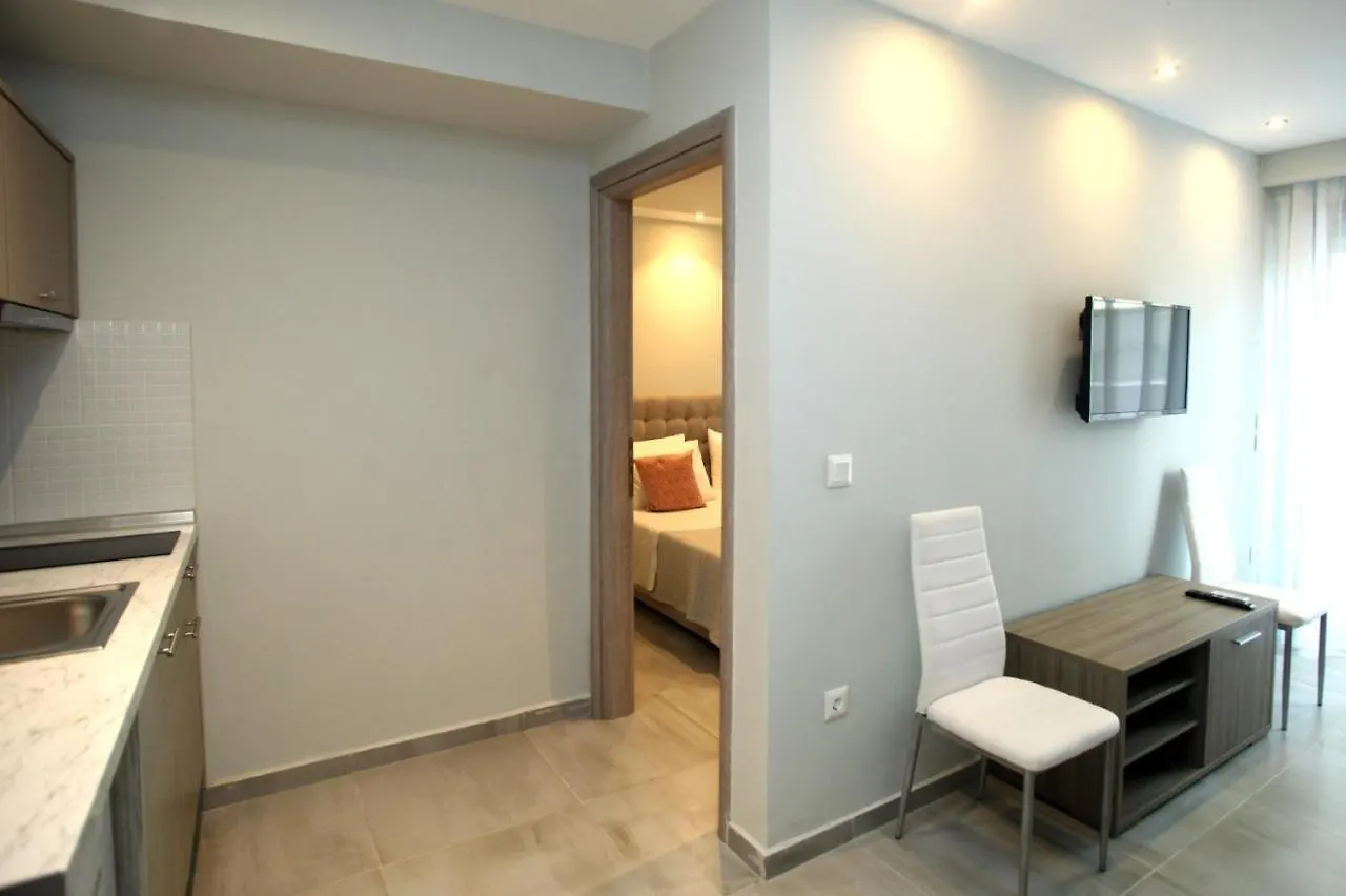 L G E Luxery Apartments Pefkochori 0*,
